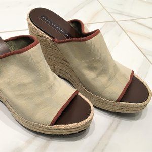 Marc Jacobs Beige Wedge Sandals Size 10 with Box